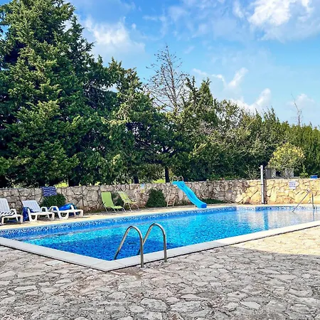 Apartmán Stunning In *