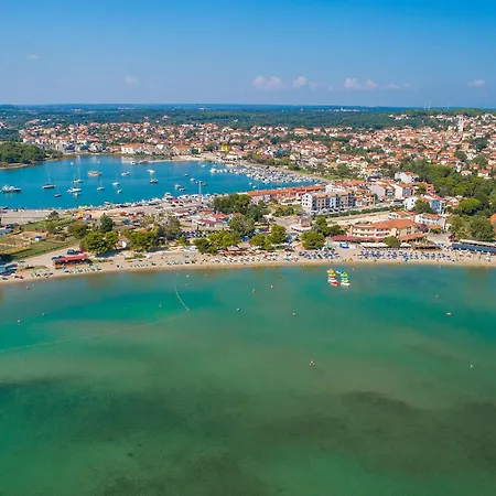 Stunning In Apartment *